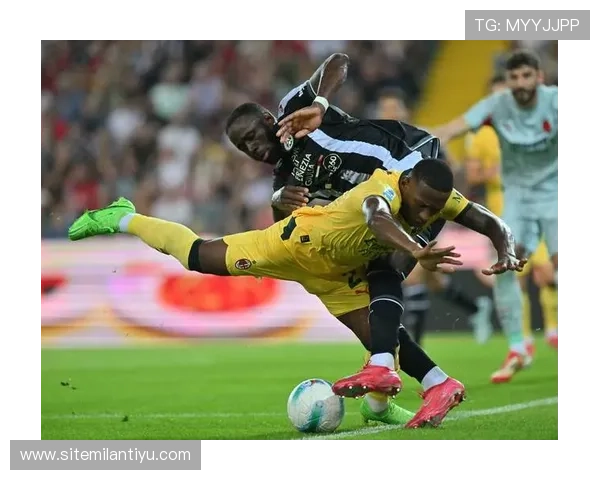 AC米兰足球队的经典比赛集锦：那些令人难忘的胜利与逆转瞬间