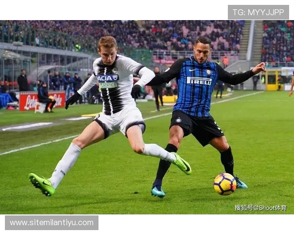 在AC米兰官网中文官网上找到官方比赛直播、票务信息及粉丝互动平台