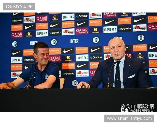 米兰备用阵容调整策略:教练在比赛中灵活调配的关键技巧 米兰备用阵容调整策略:教练在比赛中灵活调配的关键技巧