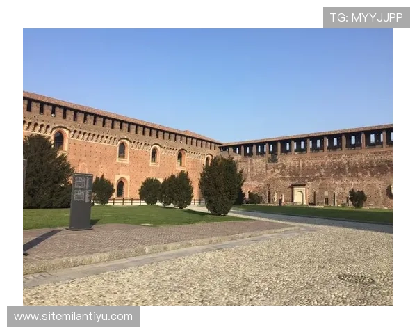 米兰客户端：助您轻松掌握米兰本地生活与时尚资讯的便捷工具