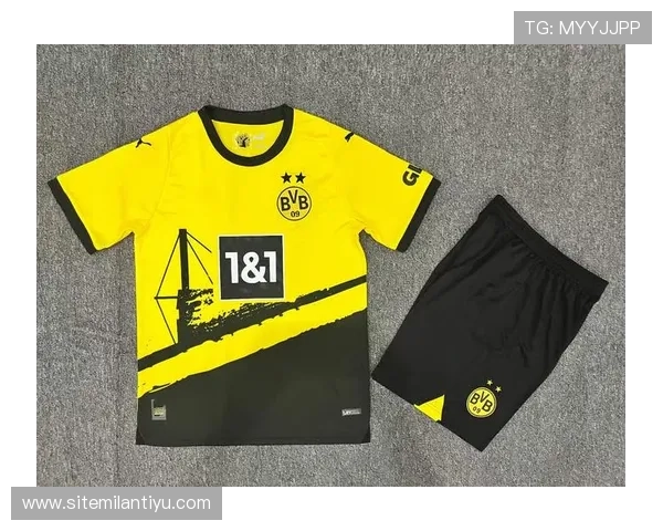 在国际米兰足球俱乐部官方旗舰店购买正品球迷用品，享受优质售后服务和快速配送保障